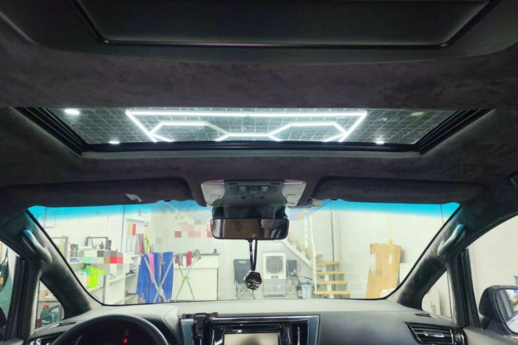 Used Toyota Alphard 2019 Dual-Engine 2.5L Luxury Edition