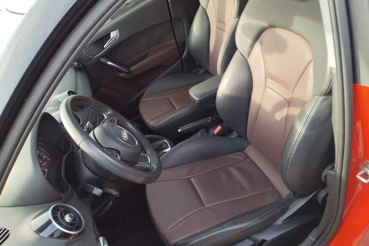 Used Audi A1 2014 30 TFSI Sportback Comfort Model
