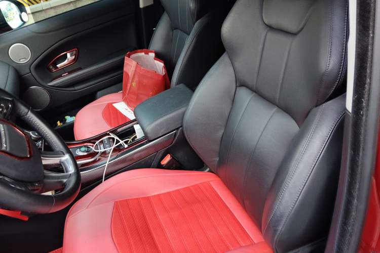 Used Land Rover Range Rover Evoque 2018 240 PS SE Smart Brilliance Edition
