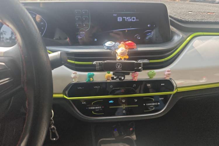 Used CHANGAN OSHAN Benni E-Star 2022 Qingxin Edition Colorful Model Lithium-NMC
