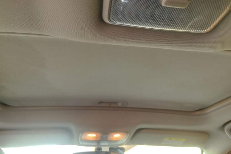 Used CHANGAN CS35 2016 1.6L Automatic Luxury Model China IV Standard
