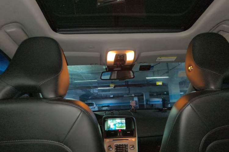 Used Volvo XC60 2017 T5 Smart Upgrade Edition
