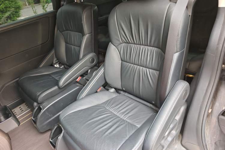 Used Honda Odyssey 2022 2.0L eHEV Sharp·Luxury Edition Left Rear Seat
