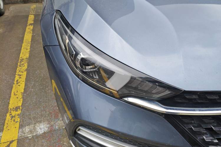 Used Chery Arrizo GX 2019 Pro 1.5T CVT Model Color Version China VI Standard Right Front Headlight