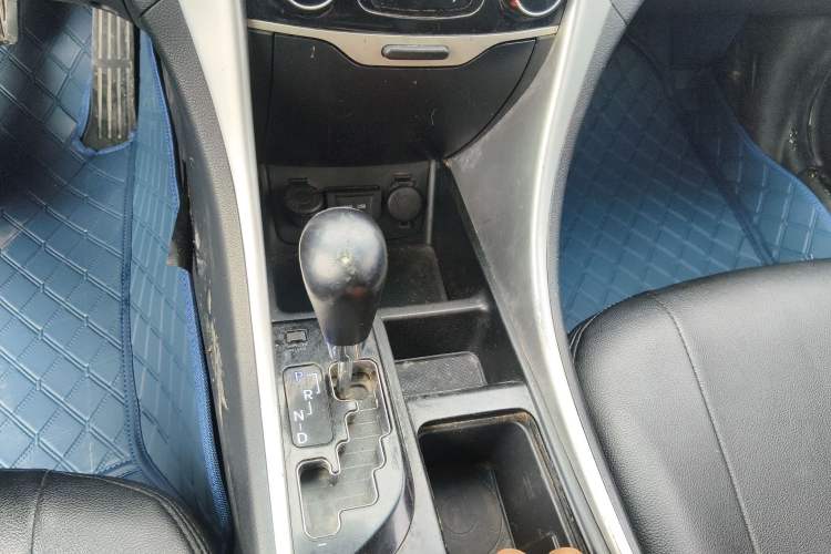 Used Hyundai Sonata 2011 2.0L Automatic Leading Edition