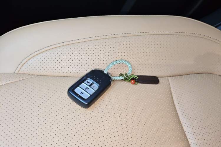 Used Honda UR-V 2020 370TURBO Four-Wheel Drive Prestige Edition Vehicle Key