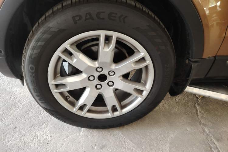 Used Land Rover Range Evoque 2014 2.0T 5-Door Luxury Edition