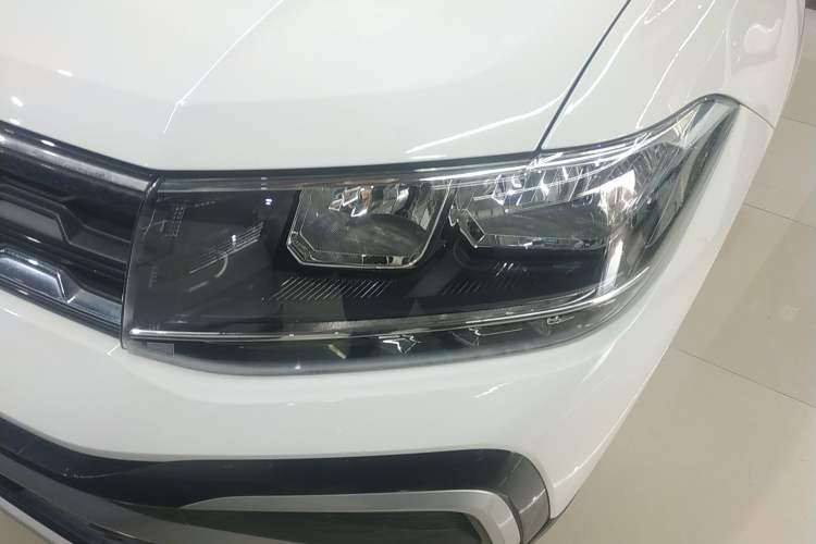 Used Volkswagen T-Cross 2023 Revised 1.5L Automatic Fashion Edition Left Front Headlight