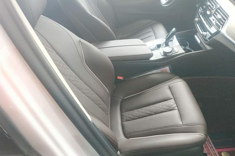 Used BMW 5 Series 2021 Restyled 530Li Leading Edition Luxury Package