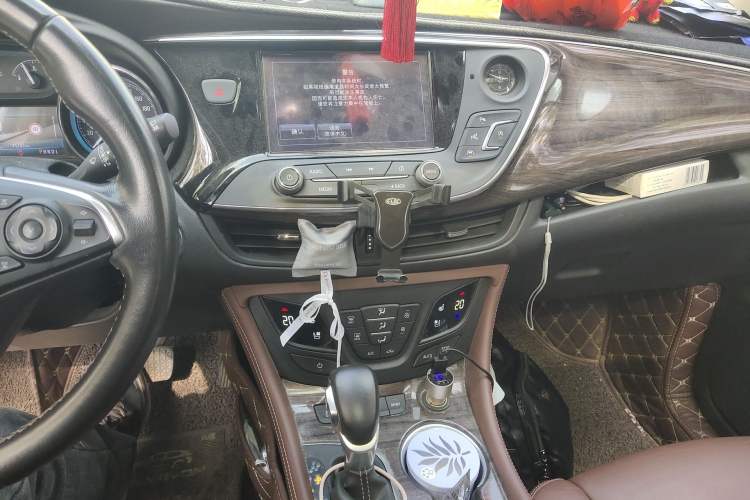 Used Buick Envision 2017 28T Four-Wheel Drive Luxury Model
