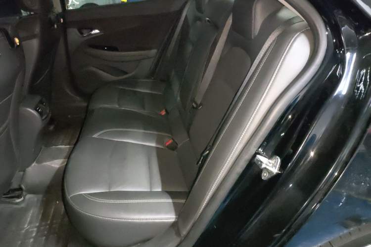 Used Chevrolet Malibu 2018 530T Automatic Luxury Edition Left Rear Seat