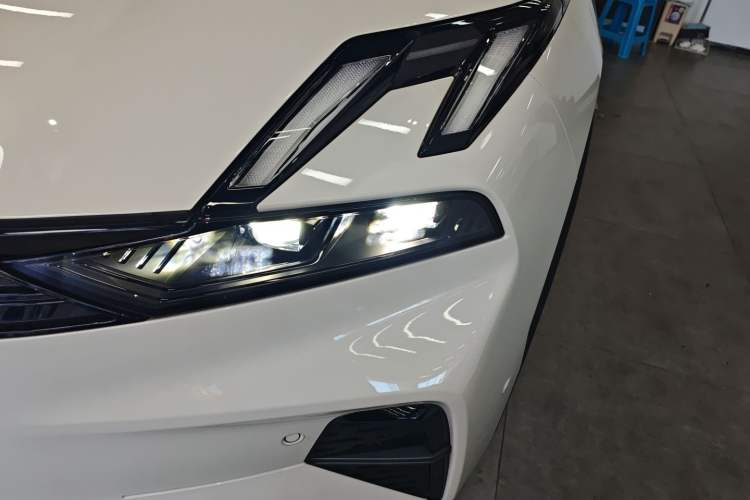 Used Lynk & Co 06 2025 Renew 1.5T Halo Left Front Headlight