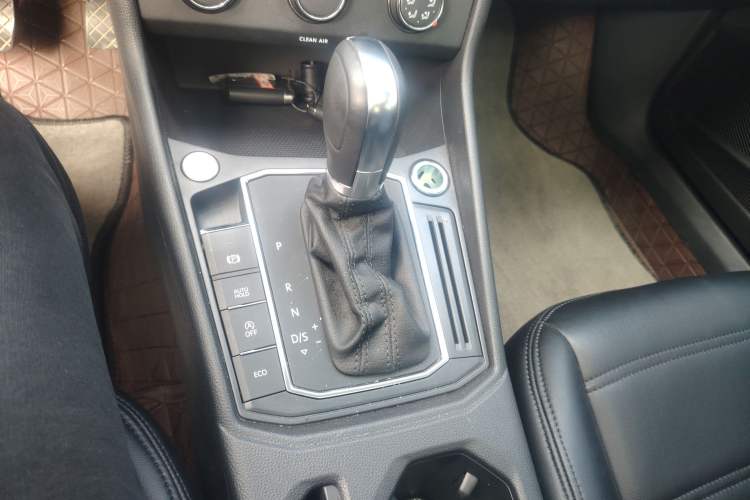 Used Volkswagen Lavida 2024 300TSI DSG Full-Comfort Edition