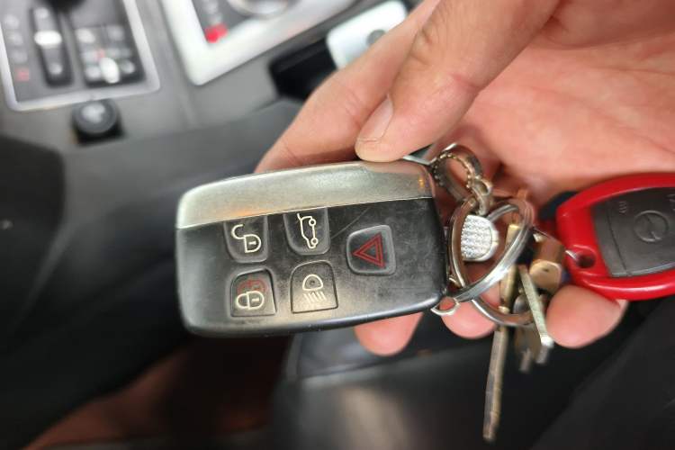 Used Land Rover Discovery 2015 3.0 SC V6 HSE Luxury
