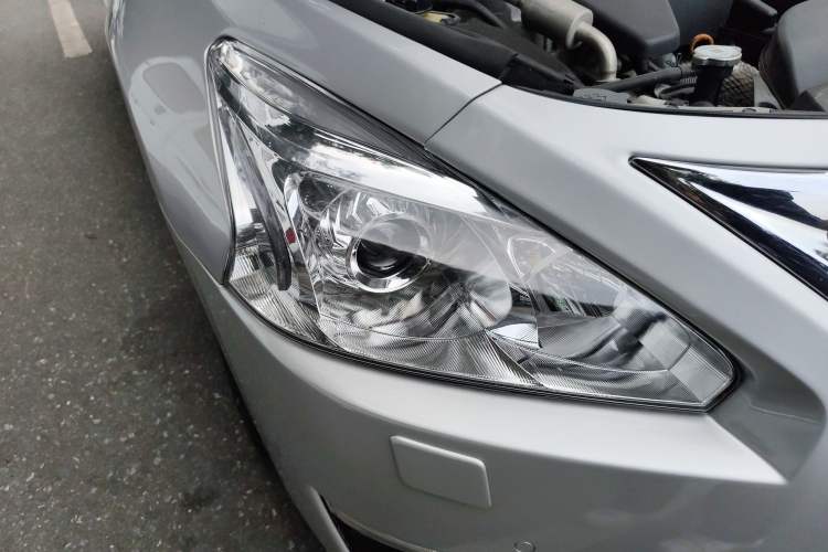 Used Nissan Teana 2015 2.5L XL-Upper NAVI Tech Champions League Deluxe Edition
