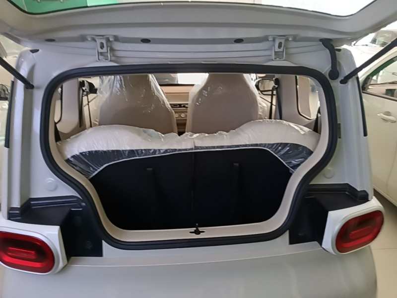 Used Wuling Hongguang MINIEV 2024 3rd Generation 215km Youth Edition — 18