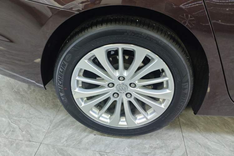 Used Buick LaCrosse 2016 Revised Version 28T Elite Edition