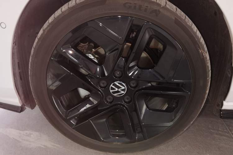 Used Volkswagen Golf 2025 300TSI R-Line