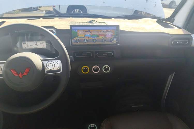 Used Wuling Zhiguang New Energy 2025 Comfort Model Audio And AC Panel