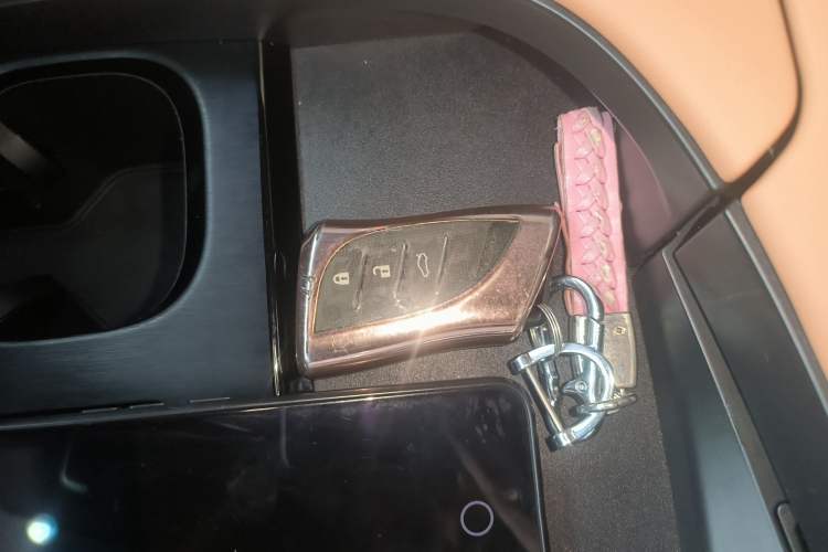 Used Lexus ES 2022 200 Excellence Edition