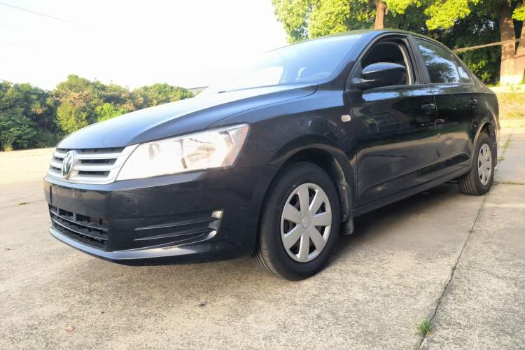 Used Volkswagen Santana 2015 1.4L Manual Fashion Edition