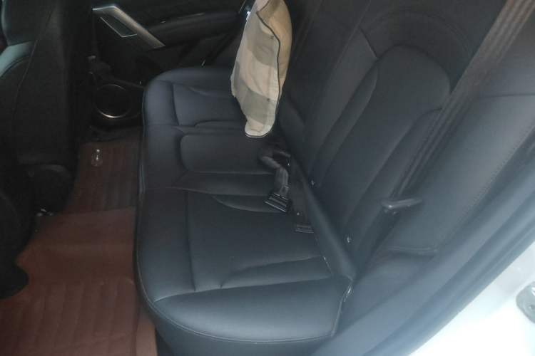 Used Haval H2 2016 Red-Label 1.5T Manual Two-Wheel Drive Luxury Model