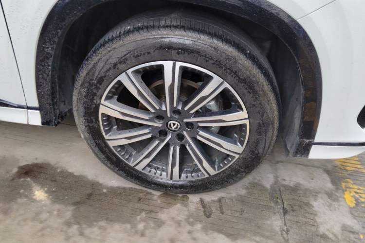 Used CHANGAN CS75 PLUS 2025 Model, 3rd Generation Champion Edition 1.5T Jinghang Version