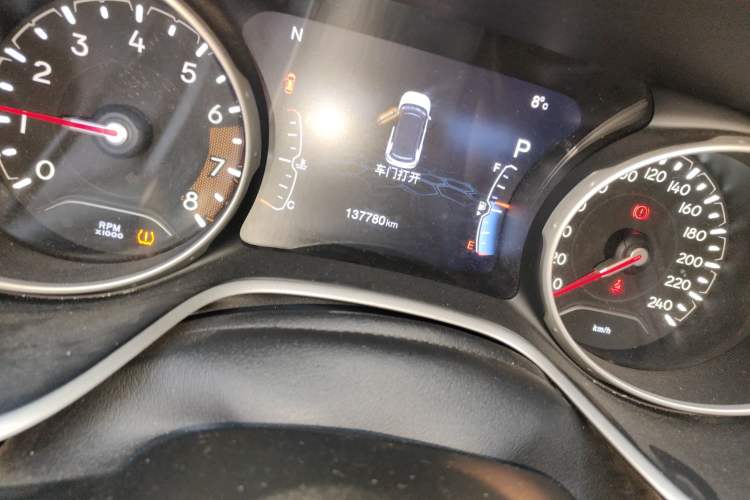 Used Jeep Compass 2017 200T Automatic Family Edition
