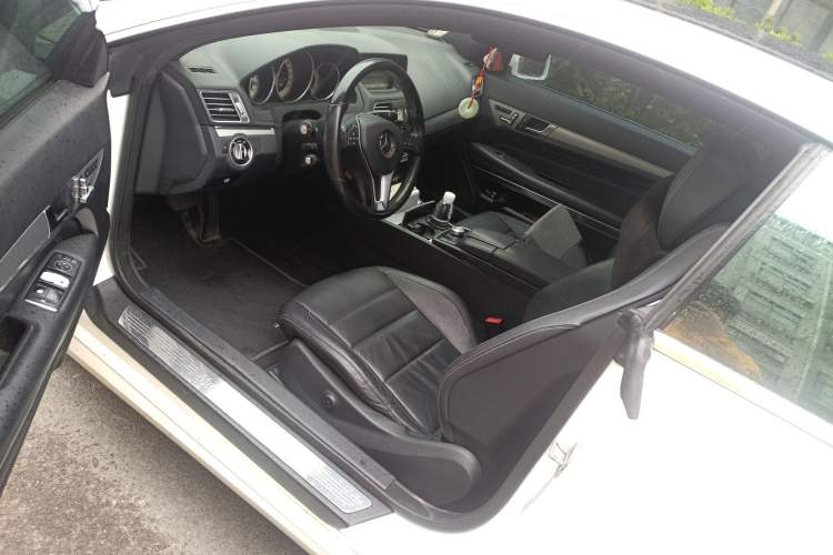 Used Mercedes-Benz E-Class 2014 E 200 Coupe