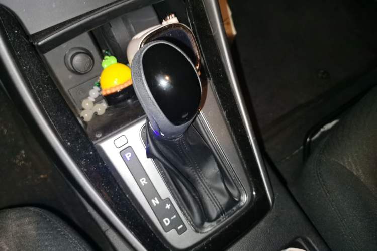 Used Hyundai Elantra (5th Generation / Langdong) 2015 1.6L Automatic Leading Model
