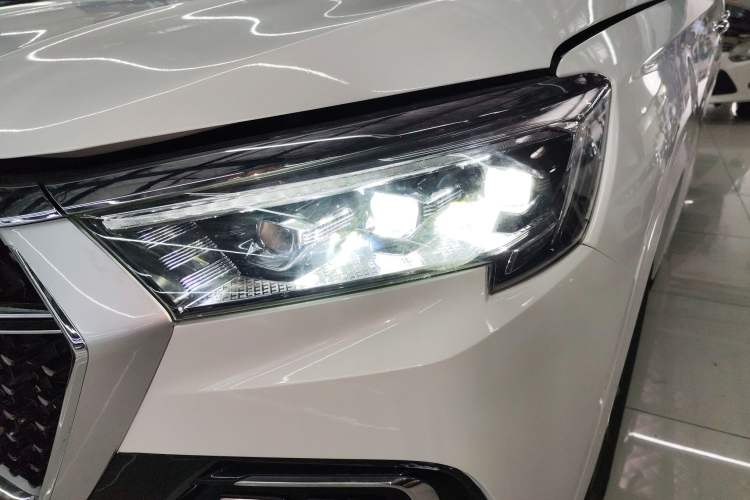 Used JETOUR X95 2020 1.6T DCT Discovery Pro Edition 7-seater
