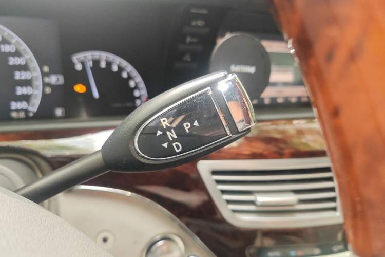 Used Mercedes-Benz S-Class 2011 S 350 L CGI