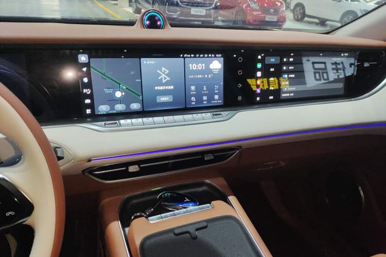 Used VOYAH FREE 2024 Ultra-Long Range Intelligent Driving Version