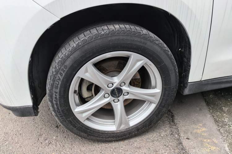 Used Haval H2 2018 Chuanxiang Edition Blue Badge 1.5T Dual-Clutch Two-Wheel Drive Fashionable Model Exterior 4