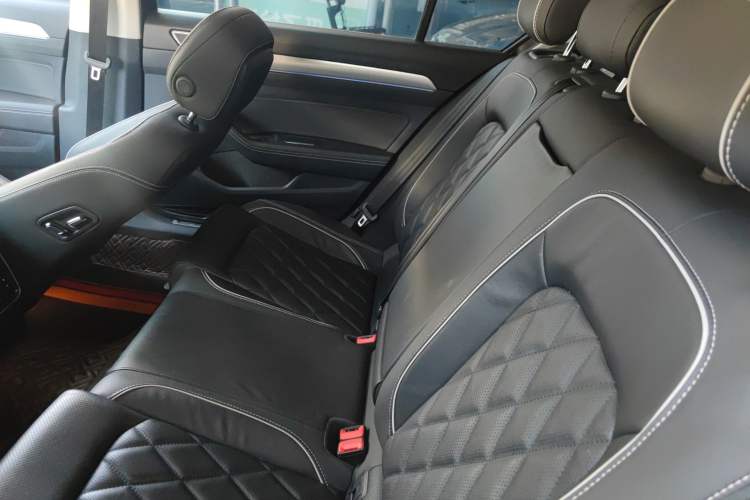 Used Volkswagen Magotan GTE Plug-in Hybrid 2020 GTE Luxury Model
