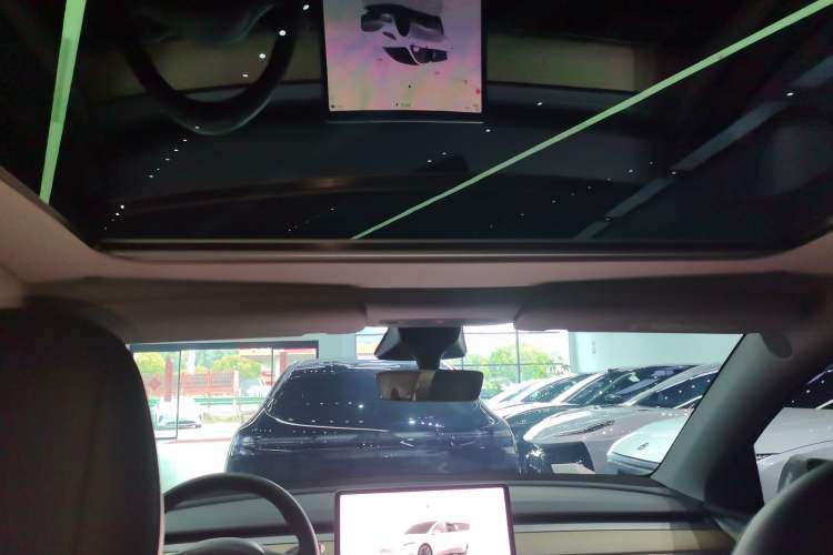 Used Tesla Model Y 2021 Revised Version 2 Long-Range All-Wheel-Drive Edition
