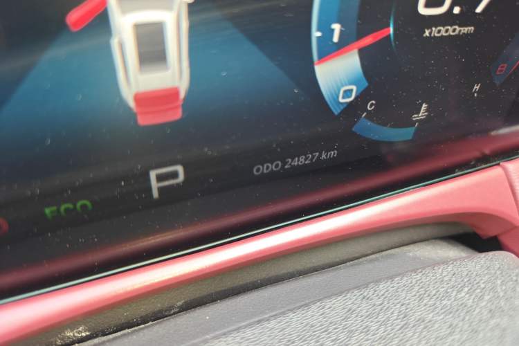 Used JETOUR X70 PRO 2023 1.5T DCT Comfort Edition 7-Seater