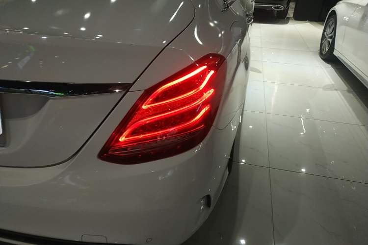 Used Mercedes-Benz C-Class 2016 C 200 L Sport Edition