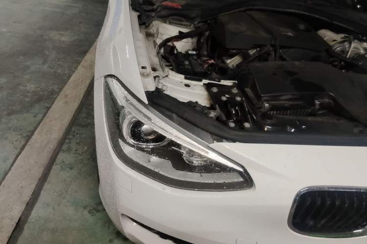 Used BMW 1 Series 2013 Facelifted 118i Leading Edition Right Front Headlight