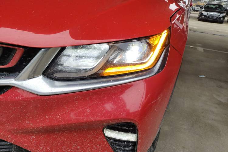 Used Geely Auto Coolray 2019 Sport Version 260T DCT Explorer China VI Standard
