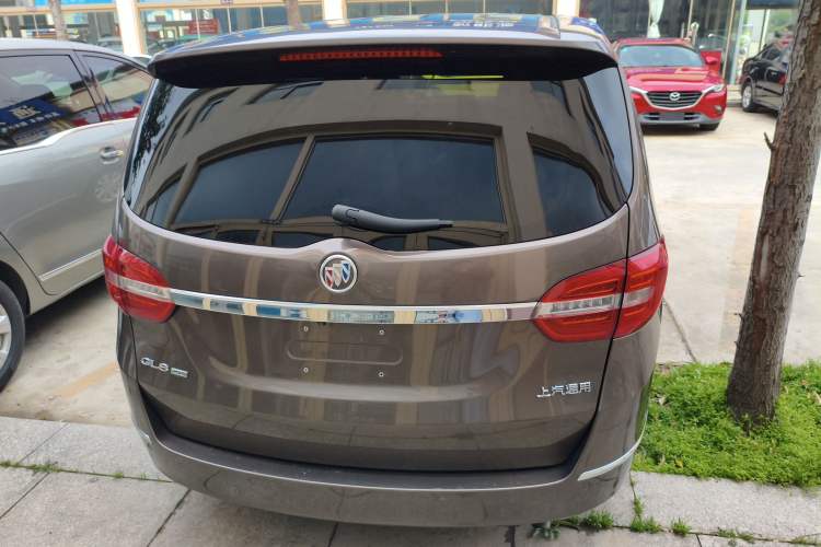 Used Buick GL8 2017 25S Luxury Version China V Standard Rear