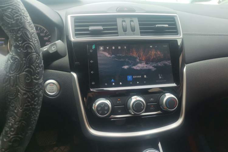 Used Nissan Tiida 2024 1.6L CVT Smart Drive Edition