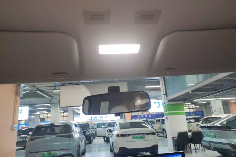 Used Geely Galaxy Panda 2024 Facelifted Panda Mini 200km Dragon Edition