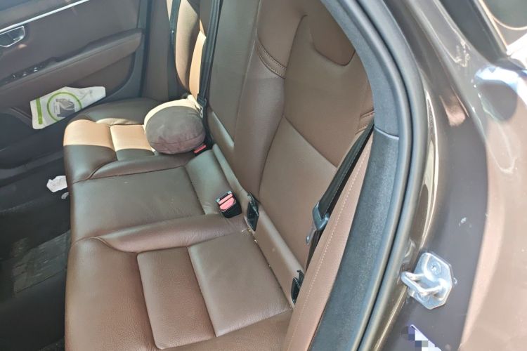 Used Volvo S90 2022 B5 Zhiyuan Luxury Edition
