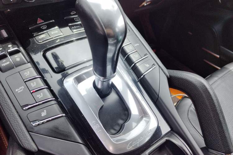 Used Porsche Cayenne 2013 3.6L automatic transmission U.S. specification Gear Lever