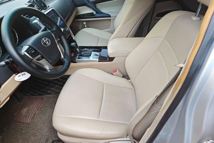 Used Toyota Reiz 2010 2.5S Fengdu Jinghua Edition Left Front Seat
