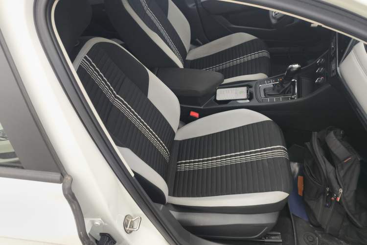 Used Volkswagen Bora 2024 200TSI DSG Comfort Edition
