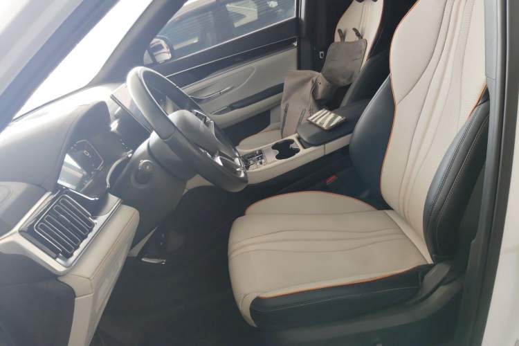 Used BYD Song PLUS New Energy 2023 Champion Edition EV 520KM Flagship Model Left Front Seat