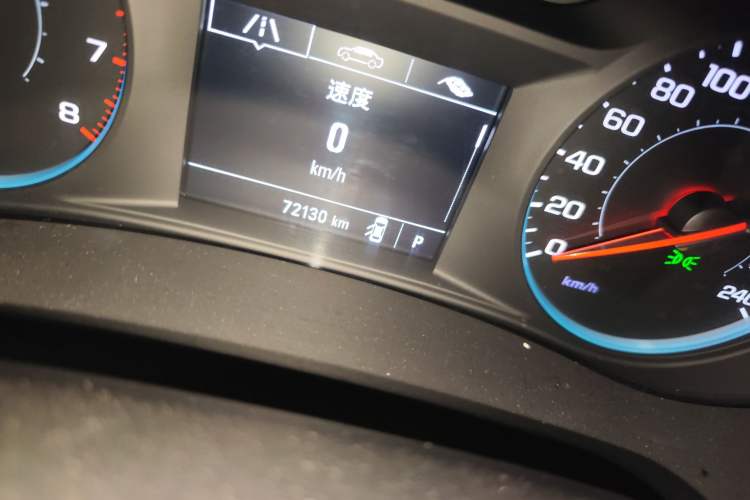 Used Chevrolet Malibu XL 2017 1.5T Automatic Ruichi Edition Odometer Close Up