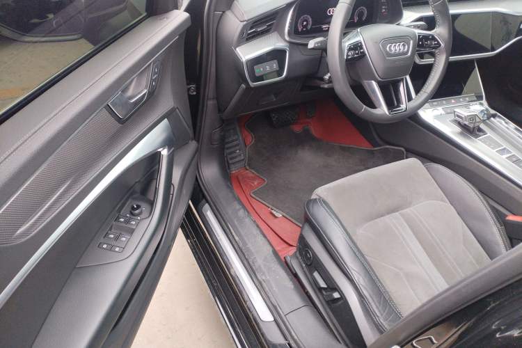 Used Audi A6L 2020 40 TFSI Luxury Dynamic Edition Driver Seat